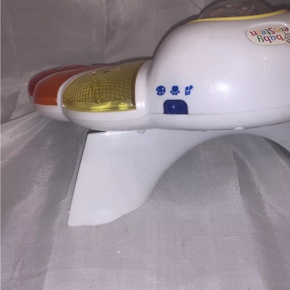 BABY EINSTEIN MUSICAL TOY TEACHES COLORS, ANIMAL SOUNDS & COUNTING - Picture 6 of 9